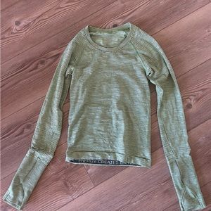 Lululemon swiftly tech long sleeve shirt 2.0 race length